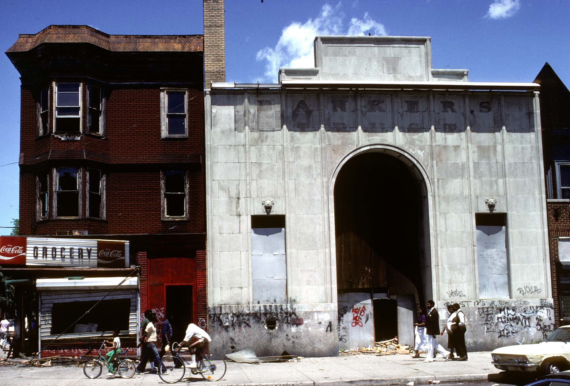01_Morris Ave at E-DUP1. 169th St, Bronx, 1980_.jpg