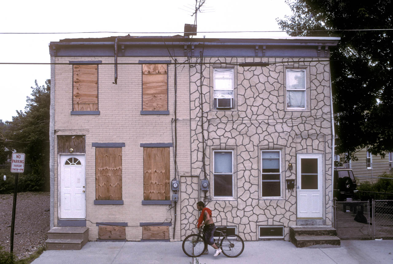 12-NewtonAve.atSpruceSt.Camden2006
