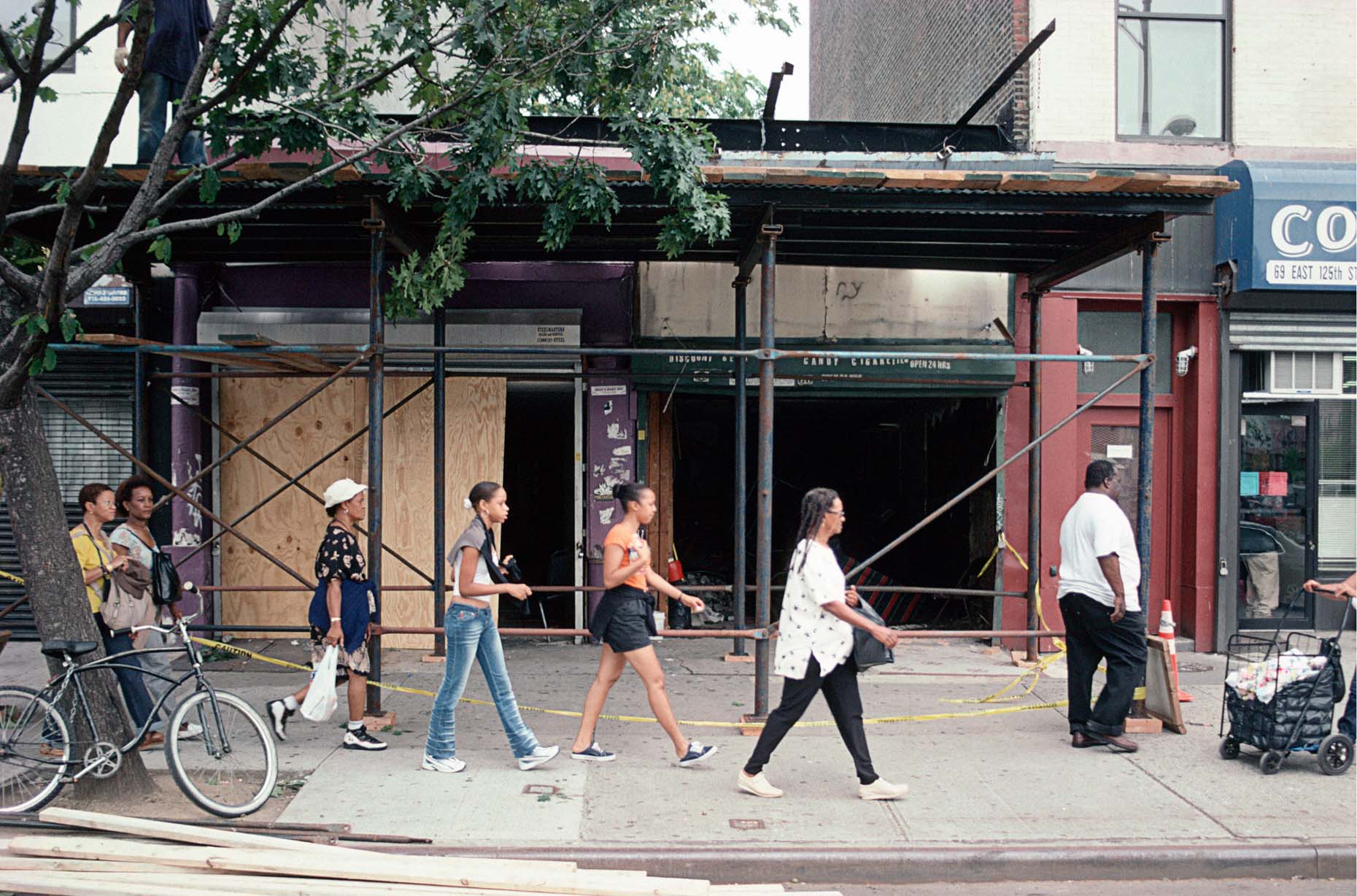 16_65 East 125th St., Harlem, 2001_.jpg