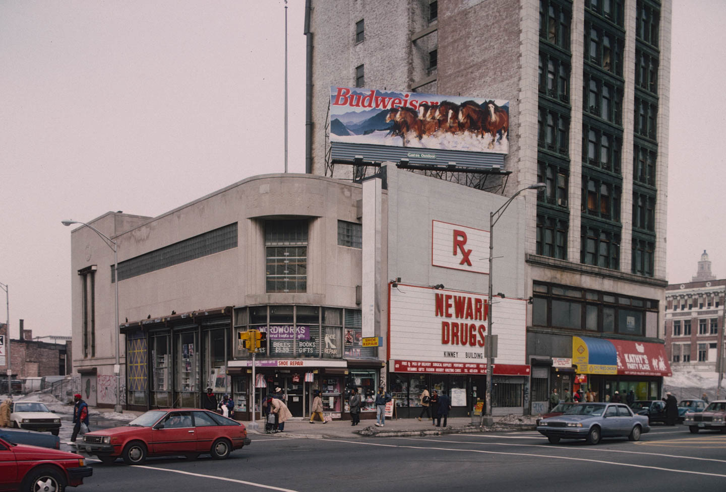 2-View nw from 673 Broad St., Newark, 1993_