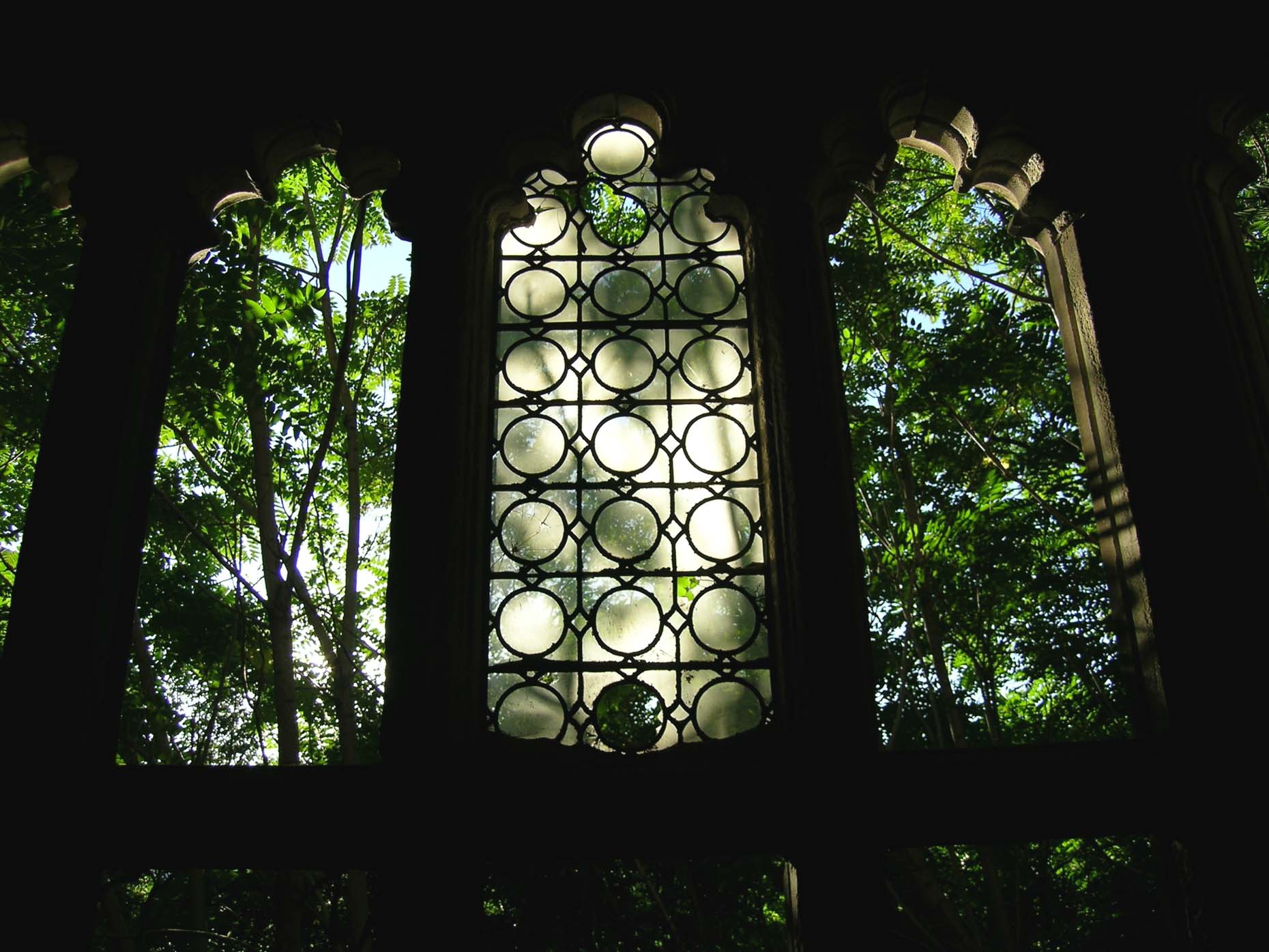 25_Former City Methodist Church, Washington at 6th Ave., Gary, 2004.jpg