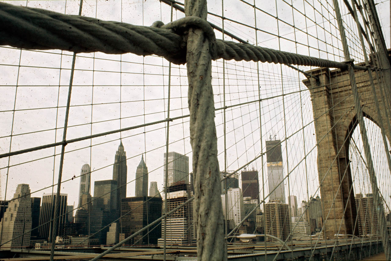 82-ViewSWfromBrooklynBridge1970_