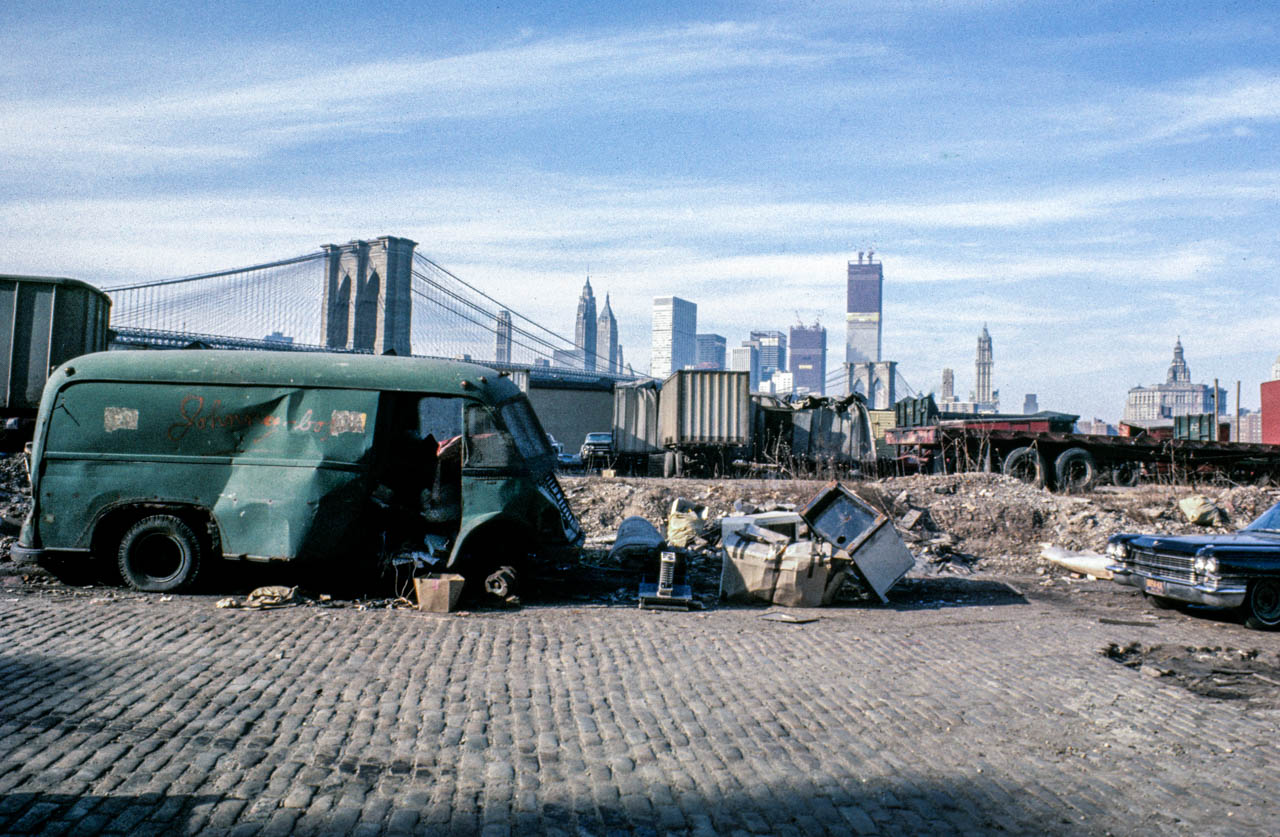 90-ViewSWfromthefootoftheManhattanBridgeBrooklyn1970copy